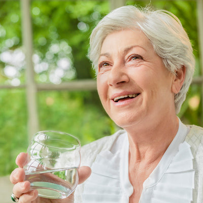 Vaso de Agua Revitalizador Mythos Laser o White