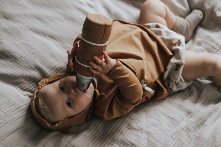 Mamadera Ecológica Revitalizadora de Agua 0.3 l